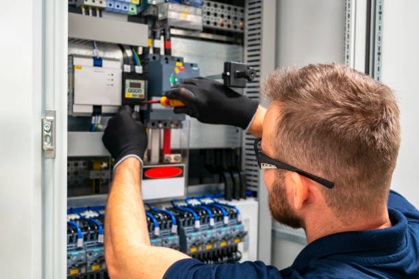 Best Local Electrician Companies  in Slinger, WI